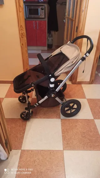 Silla de paseo color beige Bugaboo