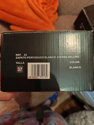 Zapatos de trabajo VIANA blancos Talla 37 y 38