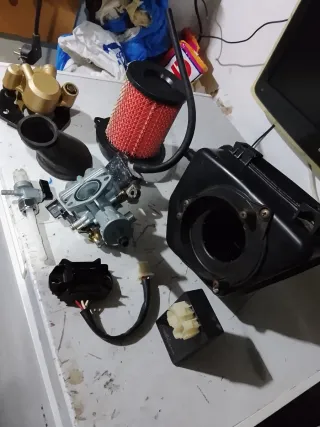 Lote repuestos Keeway Speed