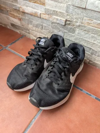 Zapatillas Nike Mujer Talla 40.5 Negras