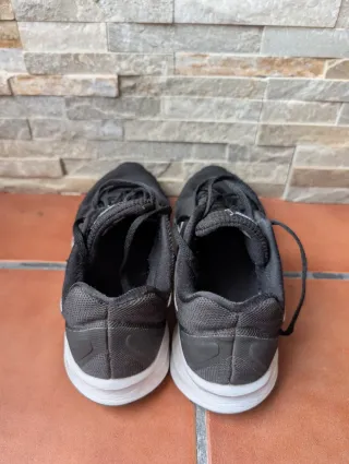 Zapatillas Nike Mujer Talla 40.5 Negras