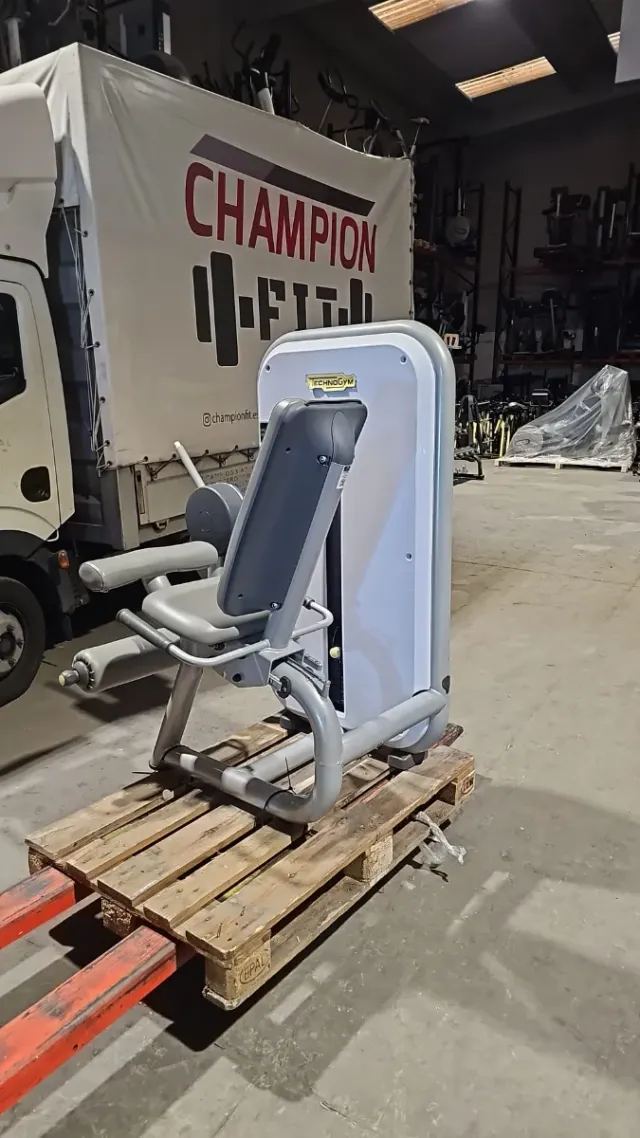 3 Máquinas Technogym