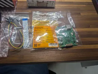 Raspberry Pi 4 4GB e Raspberry Pi 3 display