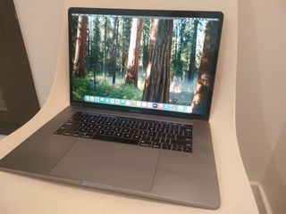 MACBOOK PRO 15'' 2019 i9/32GB RAM/1TB