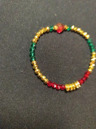 Pulsera Navideña con Abalorios