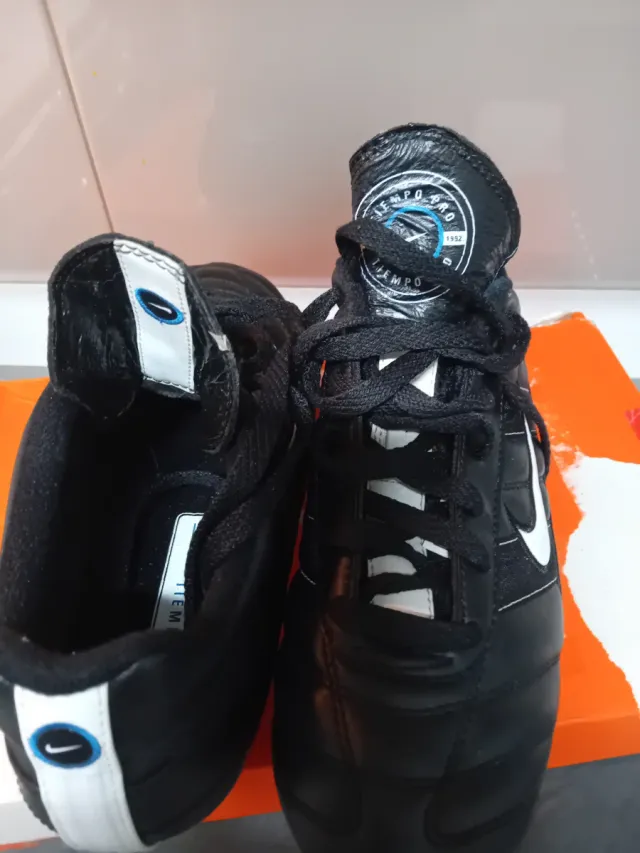 Botas de fútbol Nike Negras copa mundial