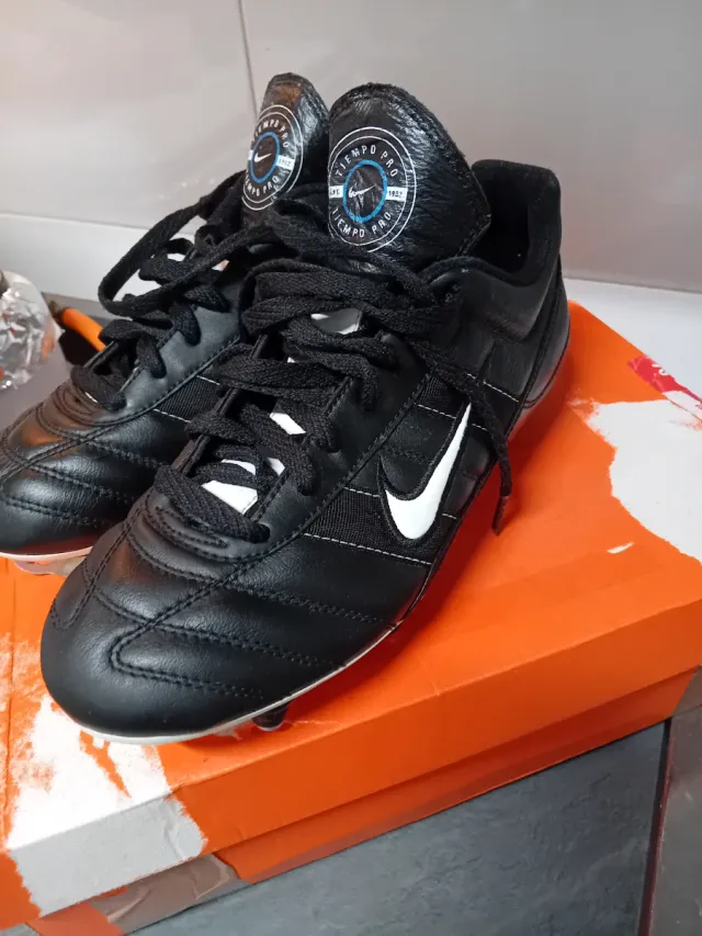 Botas de fútbol Nike Negras copa mundial