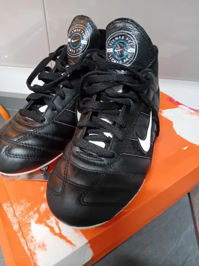 Botas de fútbol Nike Negras copa mundial