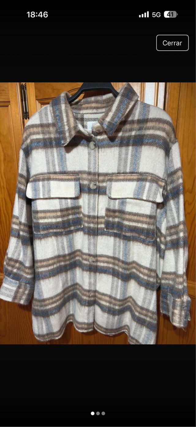 Abrigo cuadros azul y marrón