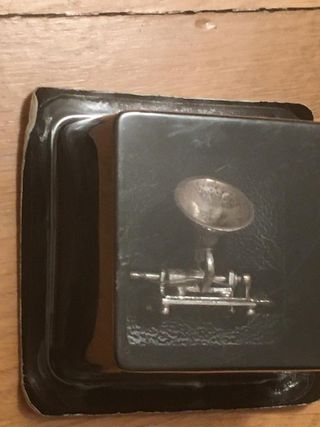 Colección 2 piezas: Moto y Fonógrafo