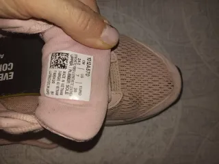 Deportivas Asics  rosa beige y gris