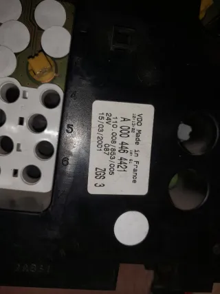 Cuadro de mandos Mercedes Atego