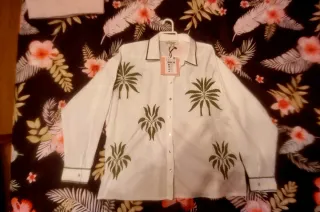 Camisa Pedro del Hierro bordada a mano