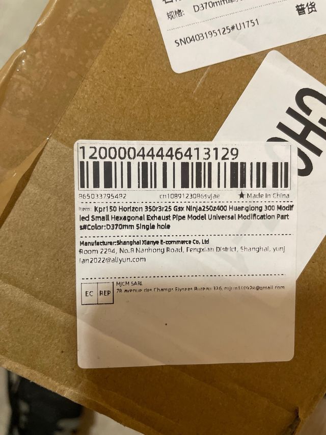 Escape Akrapovič Carbono Moto