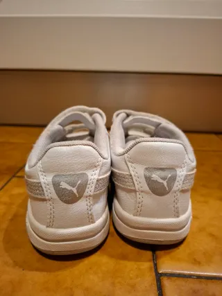 Scarpe Puma bambina n. 28
