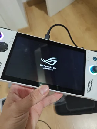 Asus ROG Ally Z1 Extreme