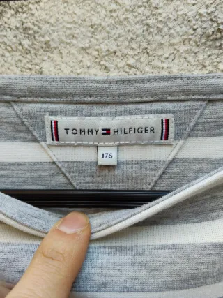 Vestido Tommy Hilfiger 16 anos