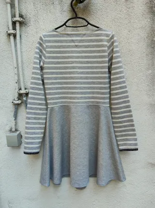 Vestido Tommy Hilfiger 16 anos