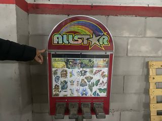 máquina recreativa infantil de tatuajes