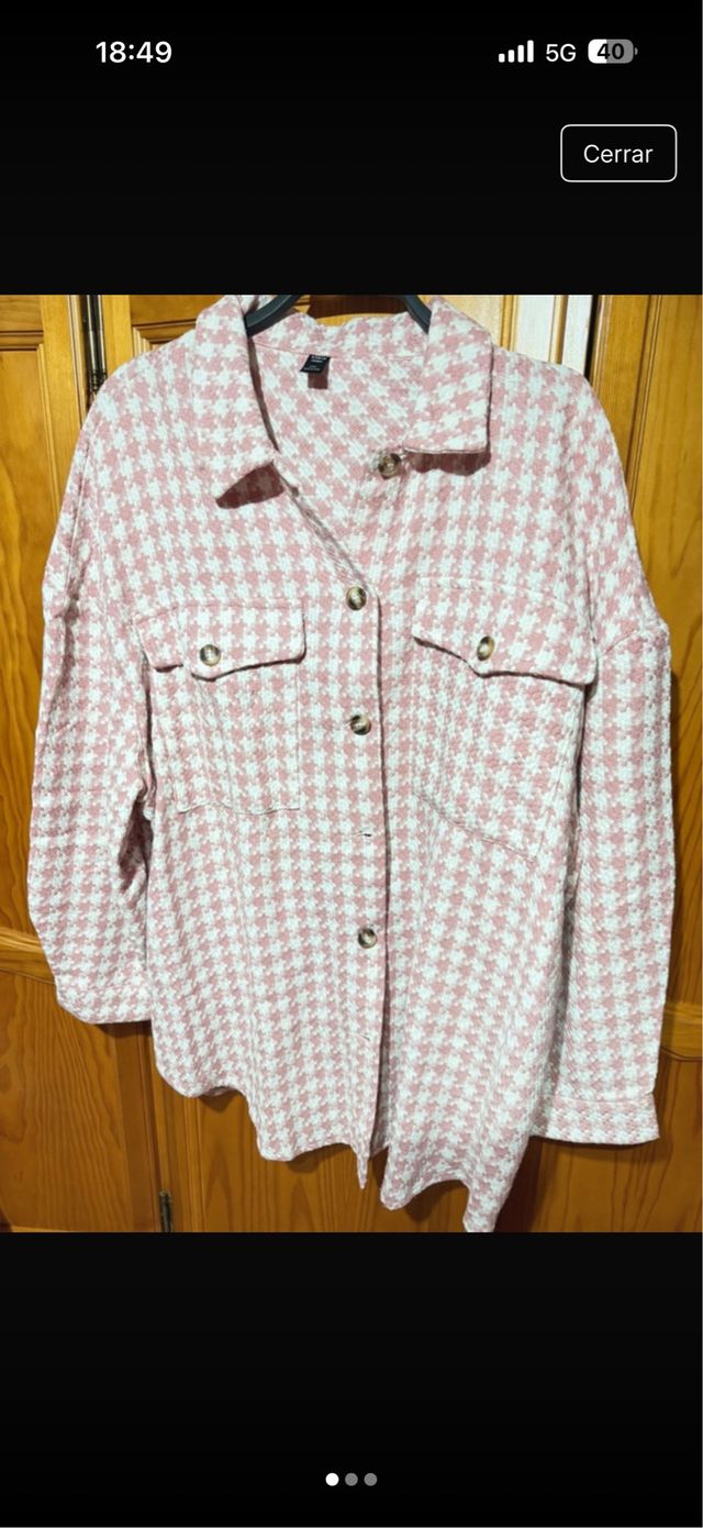 Abrigo cuadros rosa y blanco