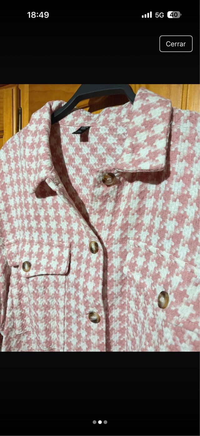 Abrigo cuadros rosa y blanco