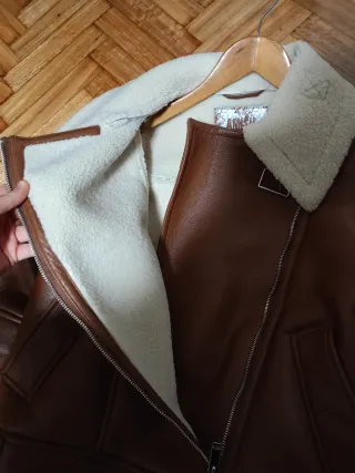 Chaqueta marrón borreguito