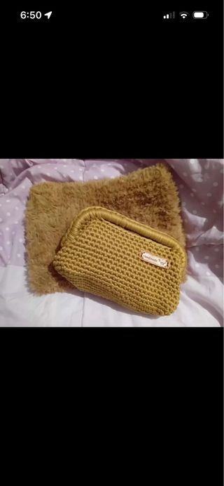 Borsa clutch + scaldacollo uncinetto fatto a mano