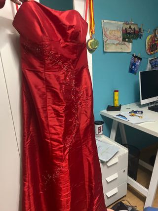 Vestido de fiesta rojo talla 40