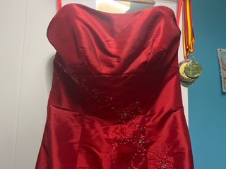 Vestido de fiesta rojo talla 40