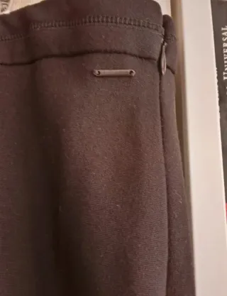 (XXL) Falda negra corta de Claudia Sträter