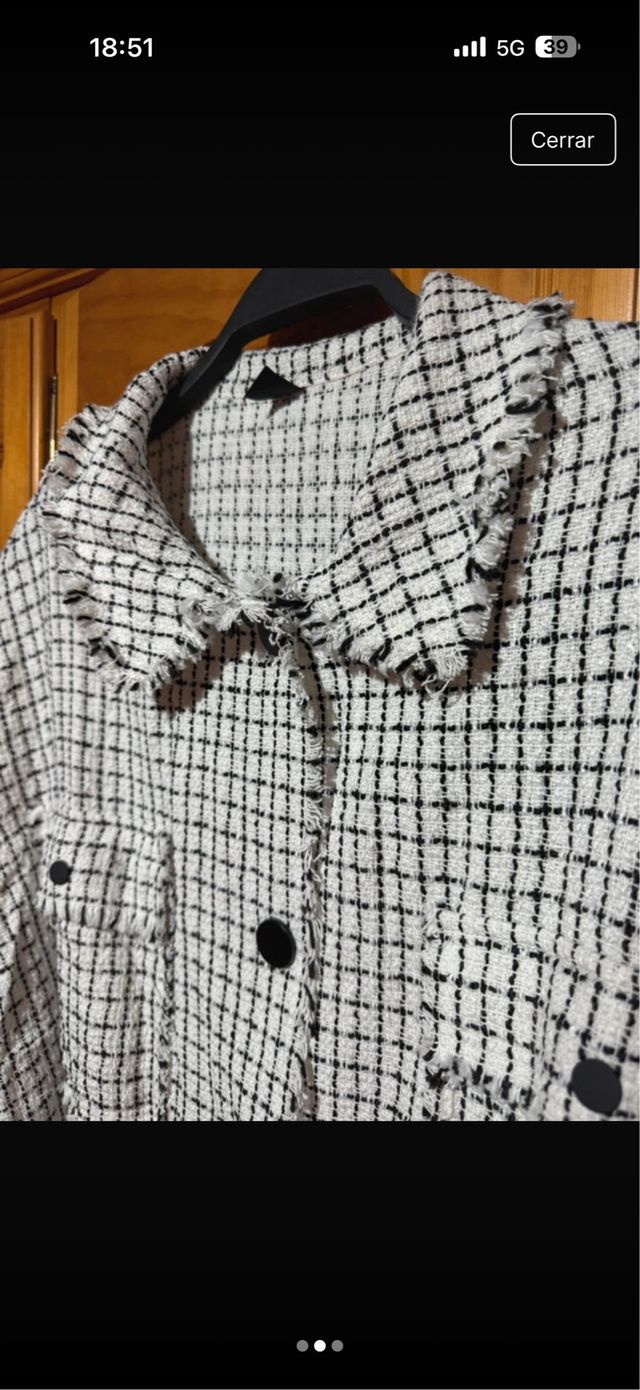 Abrigo cuadros blanco y negro