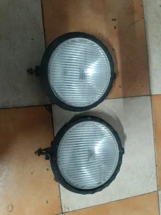 Focos de largo alcance (2 unidades)