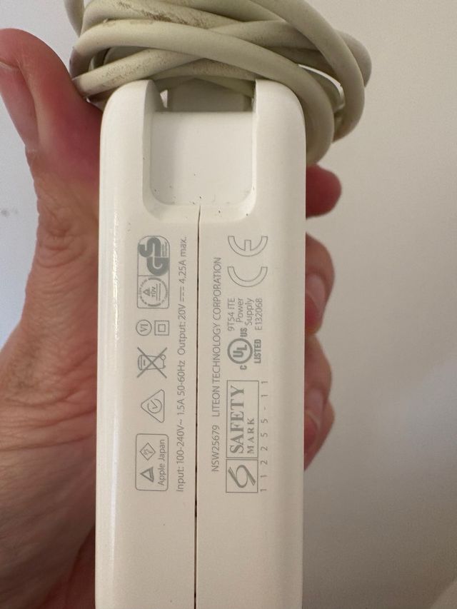 Cargador Apple MagSafe 1 (Tipo T) 85W