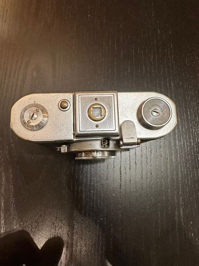 2 Vecchie Fotocamere Zeiss e Werlisa