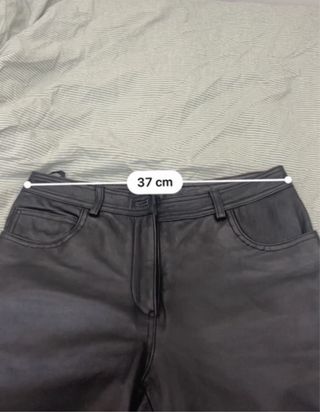 Pantalón cuero vintage negro