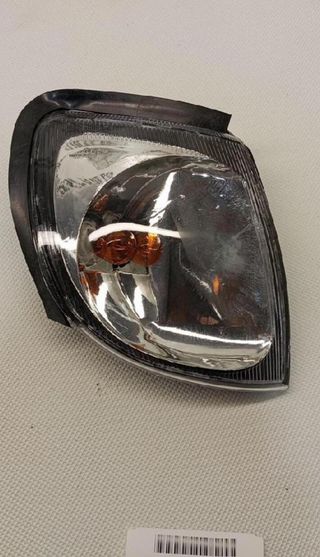 Nissan 45309 261300x000 26130 0x000 piloto terrano