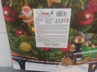 Trenino di Natale con slitta e vagoni