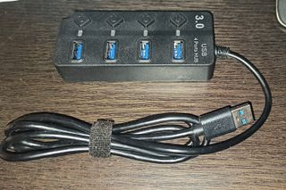 Hub USB 4 Puertos con Interruptores. Cable 1,2m