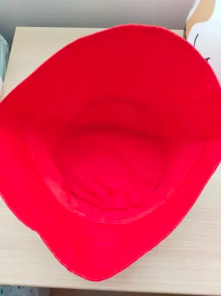 Gorra Alexis Rom roja