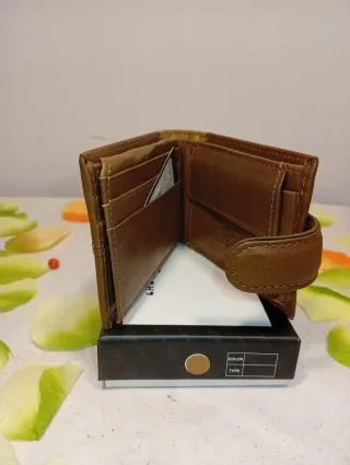 Cartera de piel Genuine Leather 274