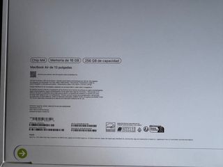 MacBook Air 13” M4 16GB 256GB