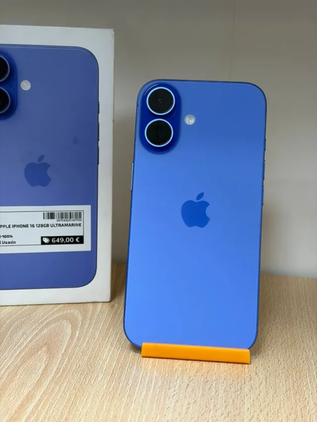 iPhone 16 128GB Ultramarine