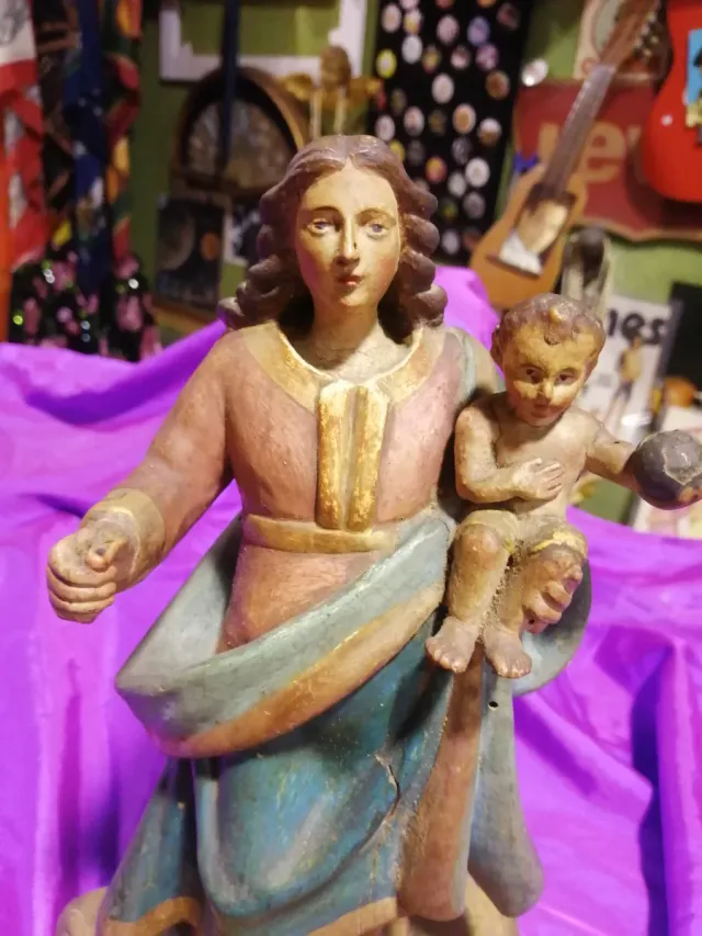 Virgen con Niño Talla Madera Antigua