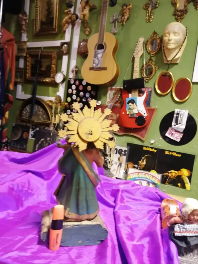 Virgen con Niño Talla Madera Antigua