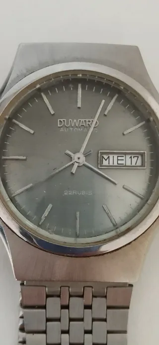 Reloj Duward Automático Hombre funciona bien casi