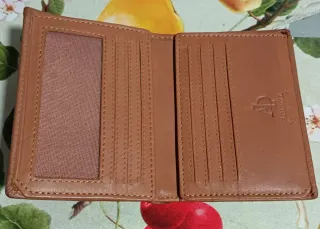 Cartera cuero marrón