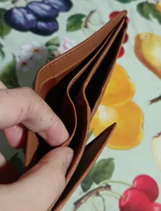 Cartera cuero marrón