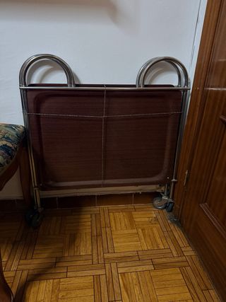 Mesa camarera auxiliar plegable