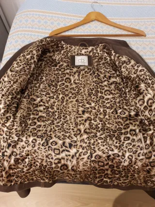 Chaqueta de Piel Marrón