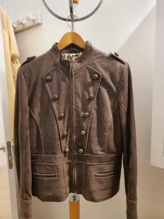 Chaqueta de Piel Marrón